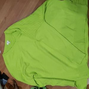 Gorgeous 1x oversized lime sweater
